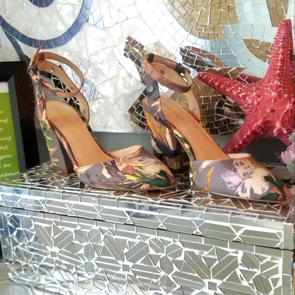 Nine West Sinclairo Floral Studded Pumps